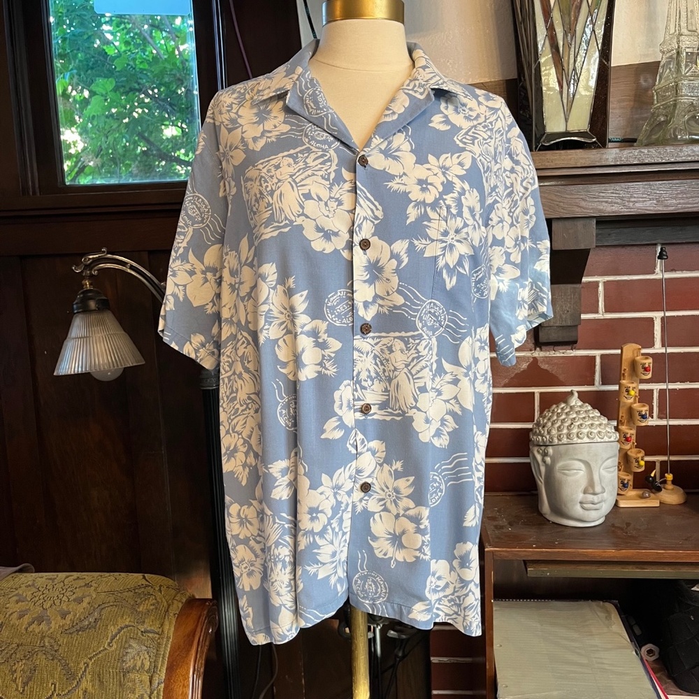 Vintage Hilo Hattie Cotton Light Blue Hawaiian Print Shirt, Size M